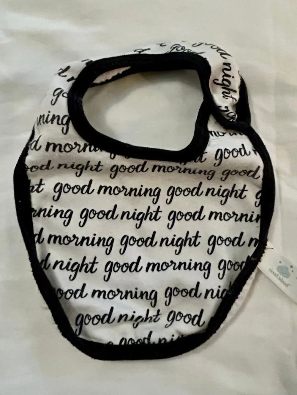 7 Bibs Excellent Condition! Black and White & Yellow Gray Designs